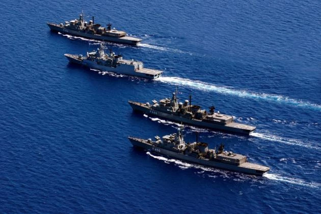 Αυτοί είναι οι μαθητές που θα γίνουν «πλήρωμα» ελικοπτέρου και φρεγάτας του Πολεμικού Ναυτικού